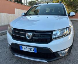 Dacia Sandero Stepway 1.5 dCi solo 69000 km