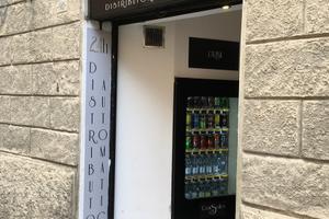 Negozio distributore automatico H24