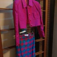 Completa donna in pura lana.