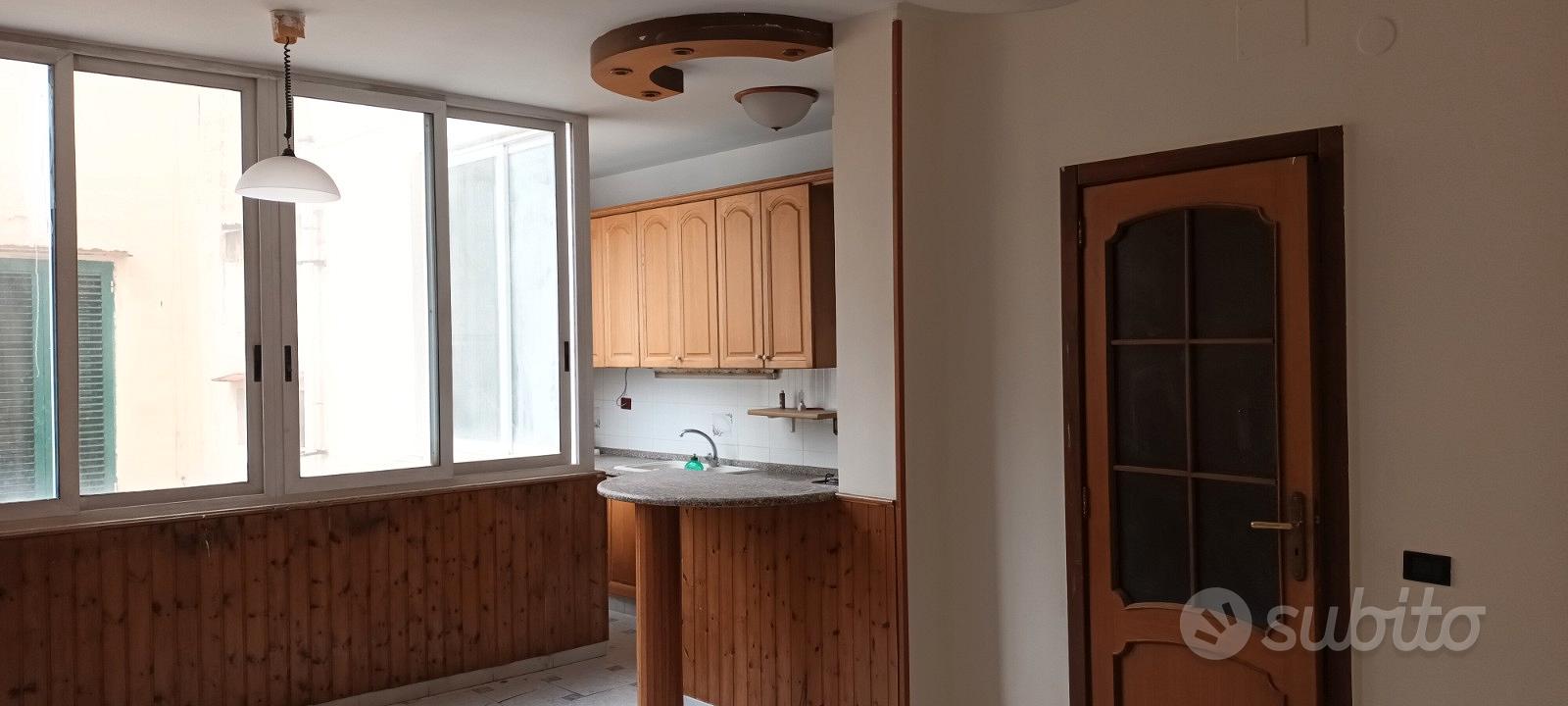 Appartamento al centro - Vista 2