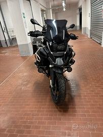 BMW GS Triple Black