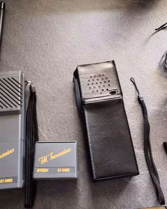RADIO PORTATILE VHF