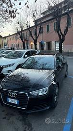 Audi A4 Avant 2.0 TDI 194 CV Quattro S-tronic (B9)