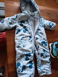 tuta e stivaletti neve bimbo