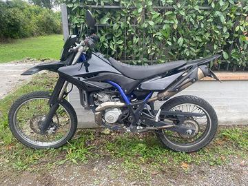 Yamaha wr 125 r