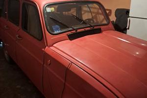   renault 4