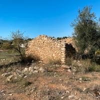 Terreno e fabbr vista mare da lontano a vittoria