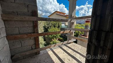 Terralba - indipendente allo stato grezzo