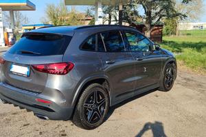 Mercedes GLA 180 Automatic AMG Line Advance