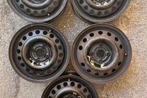 Set 5 cerchi 4 fori 14x5,5 ET49 – Originali GM