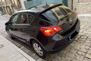 opel astra j