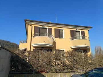 3 LOCALI A MONTESCUDO - MONTECOLOMBO