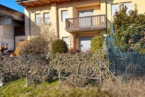 Privato vende appartamento di 67 mq, del 2002