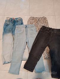 Set di jeans di vario colore