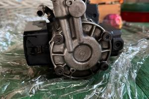 Pompa alta pressione per Volkswagen 1.6 tdi 2012