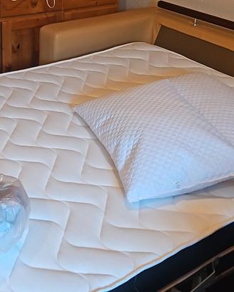 Divano letto in pelle