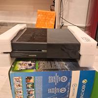 Xbox One 500GB + 5 Giochi + Accessori