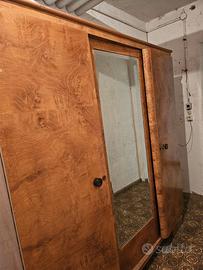 Kleiderschrank mit Spiegel /Armadio vintage