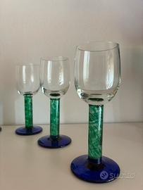 Calici in vetro Soffiato stelo verde e base blu