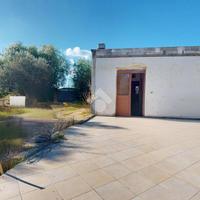 VILLA SINGOLA A FRANCAVILLA FONTANA