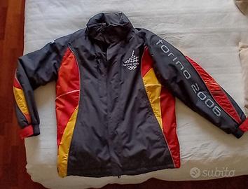 Completo giacca e pantalone per neve