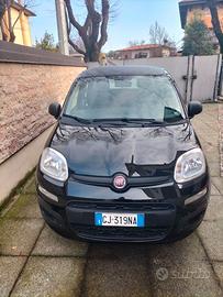Fiat PANDA ibrida, come nuova, solo 13000 Km,