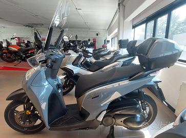 Honda SH 300 i