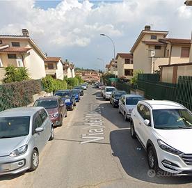 Guidonia montecelio elegante appartamento arredato