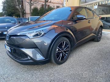Toyota C-HR 1.8 Hybrid E-CVT Lounge 2WD NEOPATENTA