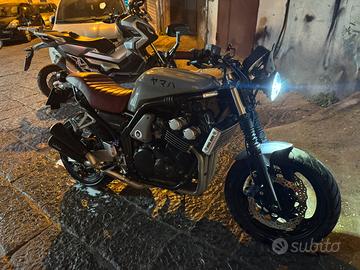 Yamaha Fz6