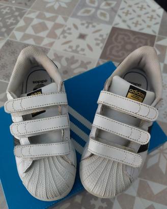 ADIDAS SUPERSTAR

11 1/2