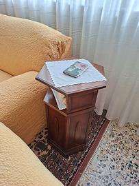 Tavolino porta bicchiere/telefono