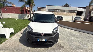 Fiat doblò maxi 2022