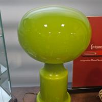 lampada in vetro opalino 