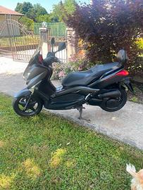 Scooter Yamaha X-MAX 250 SPORT