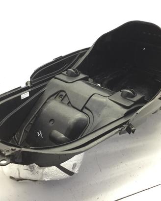 YAMAHA MAJESTY YP 400 CARENA VANO SOTTOSELLA 2007 