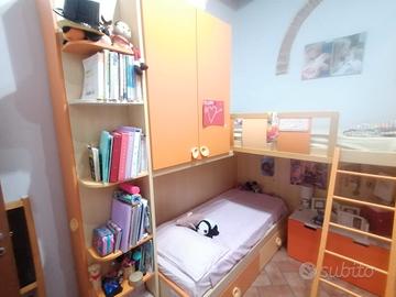 Camerina bambini a ponte 