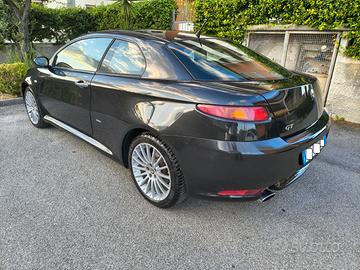 ALFA ROMEO GT 1.9 JTD-M 150 CV Distinctive BOSE