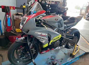 Honda cbr 1000 pista