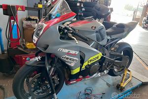 Honda cbr 1000 pista