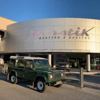 LAND ROVER Defender 110 2.5 300 Tdi Station Wago