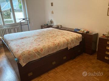 Camera matrimoniale stile marinaro.