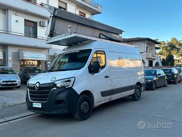 Renault master
