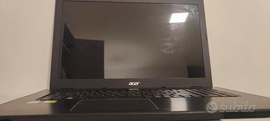 Acer aspire 5 con SSD 