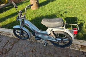 Motorino tomos