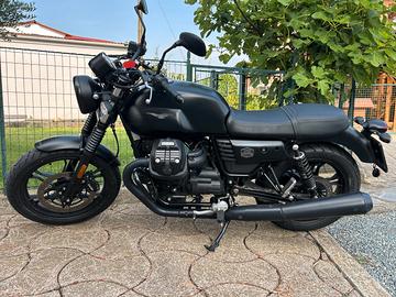 Moto Guzzi V7 III - 2021