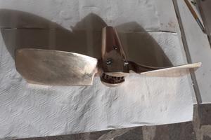 Elica abbattibile Radice