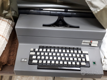 Macchina da scrivere