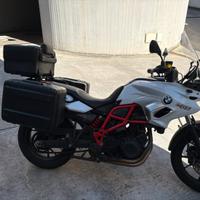 BMW F 700 GS - full optional borse originali