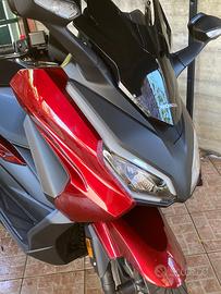Scooter Honda Forza 350 2025